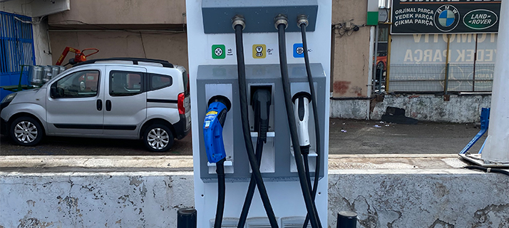 Brisa’dan 3 yeni elektrikli araç şarj istasyonu daha