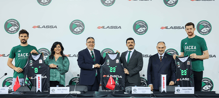 Lassa Ve Daçka İsim Kardeşi Oldu